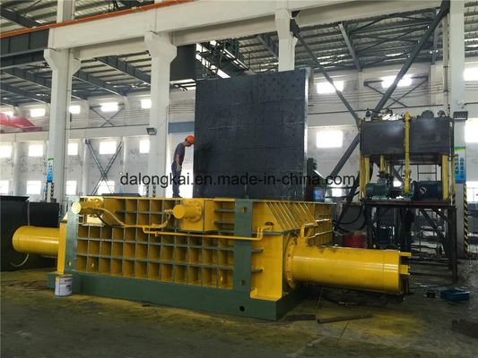 Y81K-315 Hydraulic Scrap Baler Machine with 315 Ton Force 3500x3000x1300mm Press Box and Customizable Bale Size for High Productivity