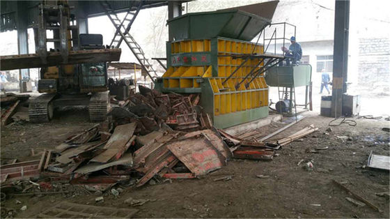WS-500 Model Gantry Shear with 5000kn Max Cutting Force and 1400mm Blade Length for Scrap Metal Processing